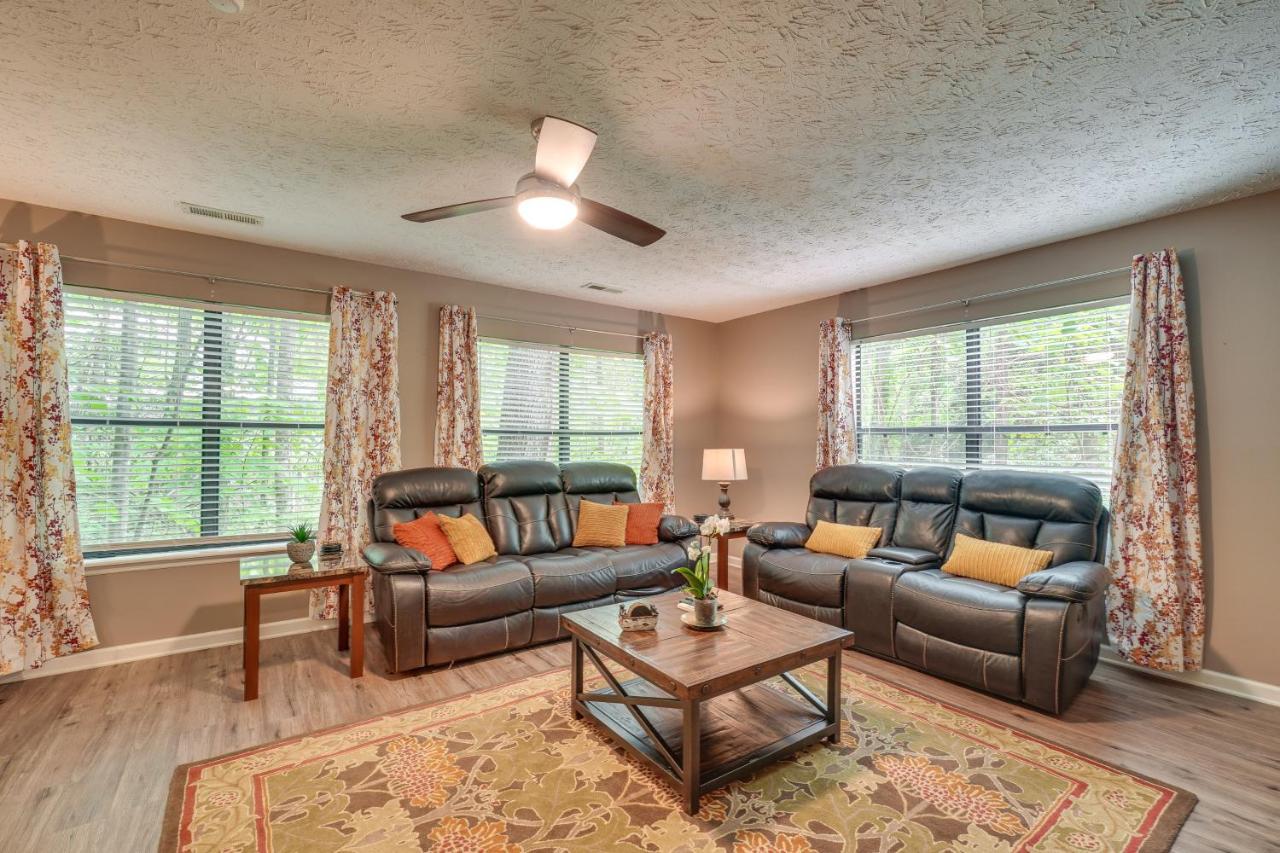 Gatlinburg Vacation Rental Balcony With Hot Tub! Exterior photo